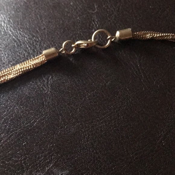 Beautiful gold multi strand knotted necklace lariat - Picture 4 of 5